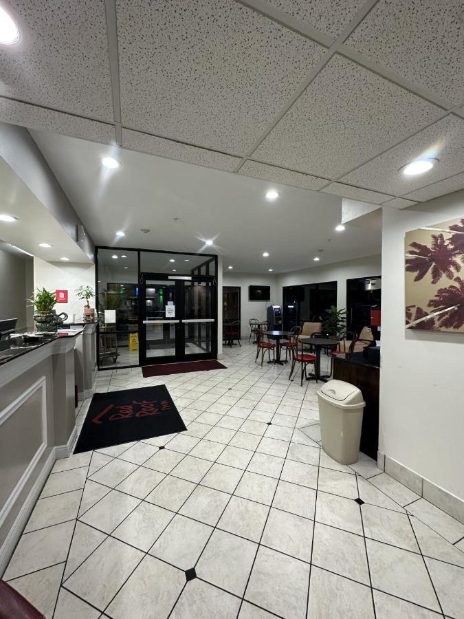 Red Roof Inn & Suites Biloxi - Ocean Springs Kültér fotó